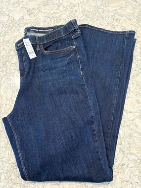 NWT NY&C High-rise barely bootcut jeans